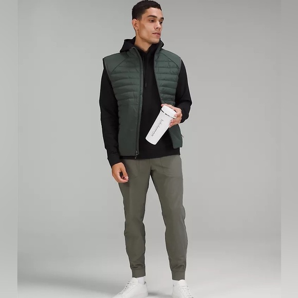 NWT Lululemon 24 OZ Back To Life Tumbler - Picture 4 of 4